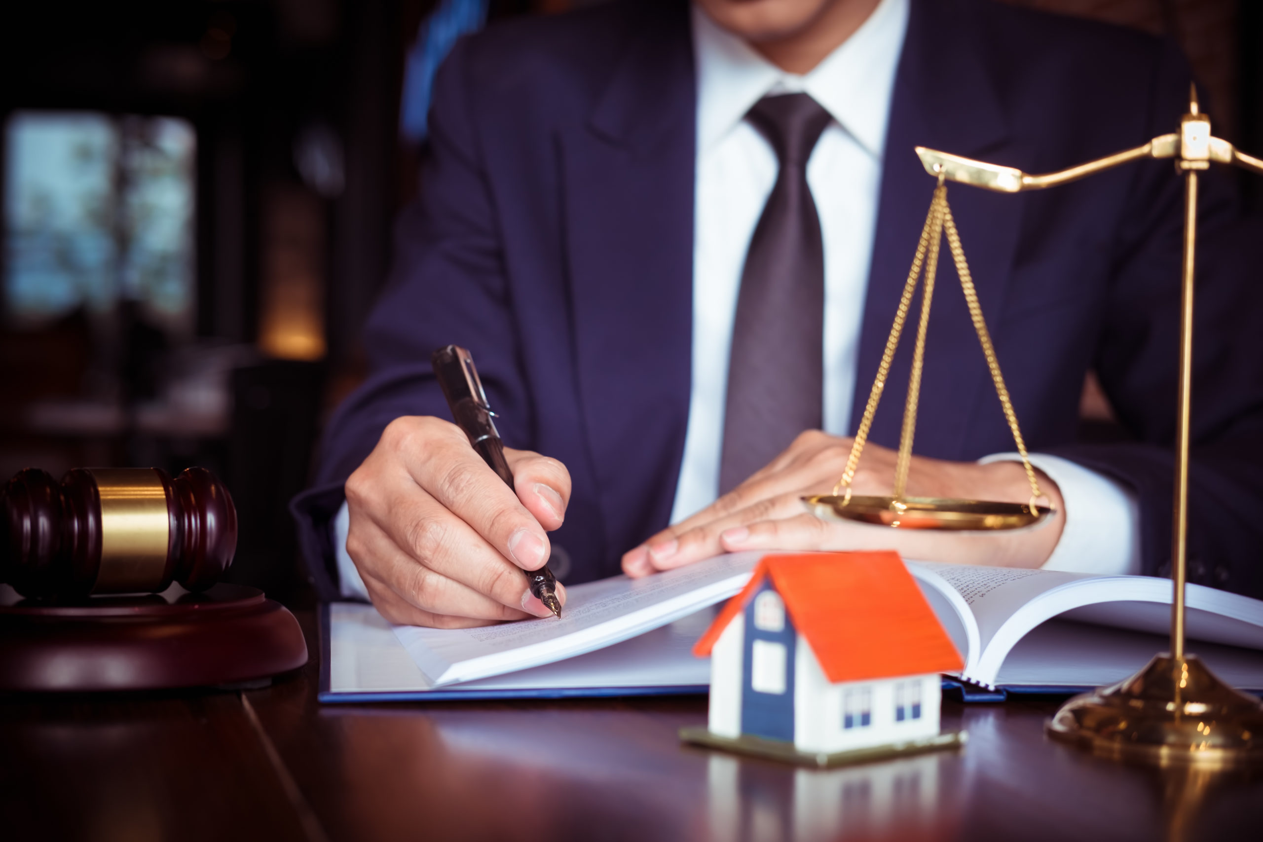 تجاوز حجم سوق محامي العقارات 4.2 مليار ريال مع تسارع الطلب على الخدمات القانونية