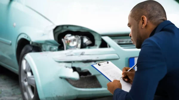 تقديم شكوى ضد شركة تأمين سيارات